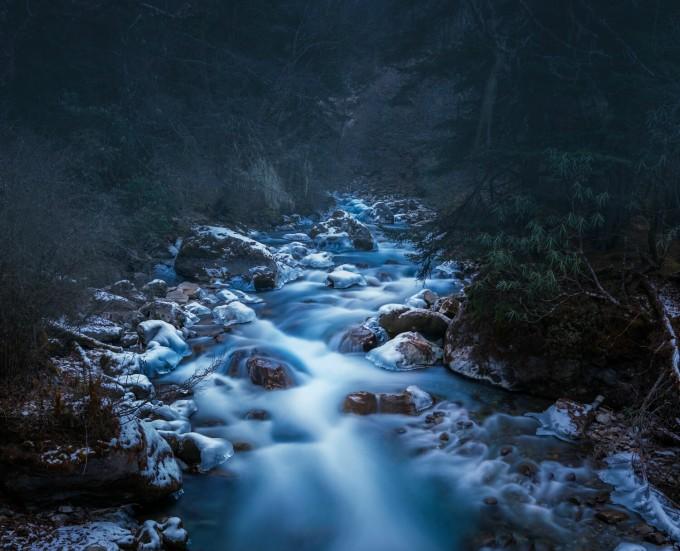 大山羔羊逃生