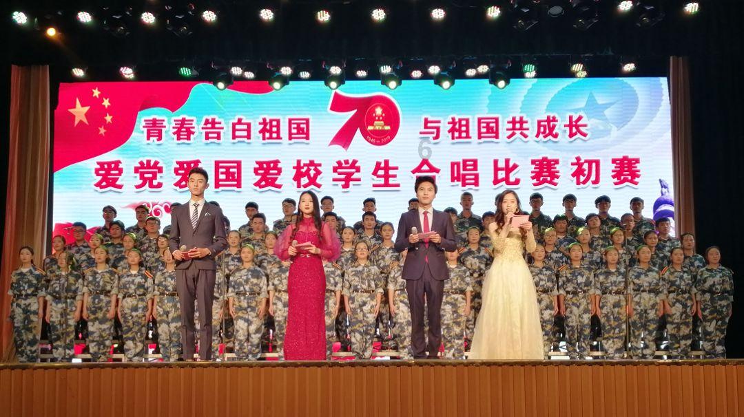 逃离宽敞的健身房